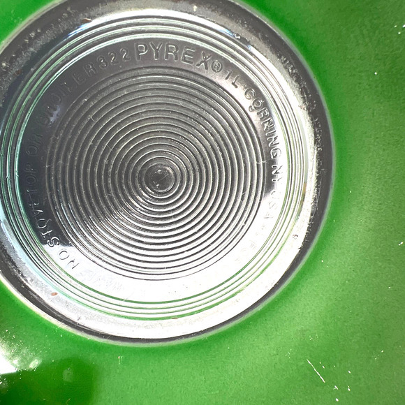 Pyrex Green Glass Mixing Bowl #322 Clear Bottom 1 Liter - Picture 7 of 10
